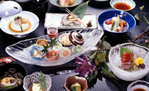 Kyo-kaiseki (Kyoto-style Traditional Multi-Course Meal)